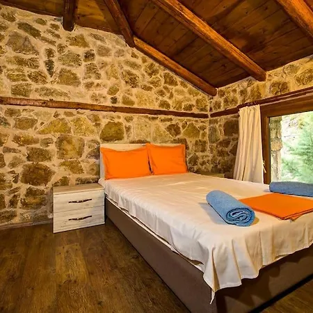 Villa Petrini Spiti Pyrgadikia