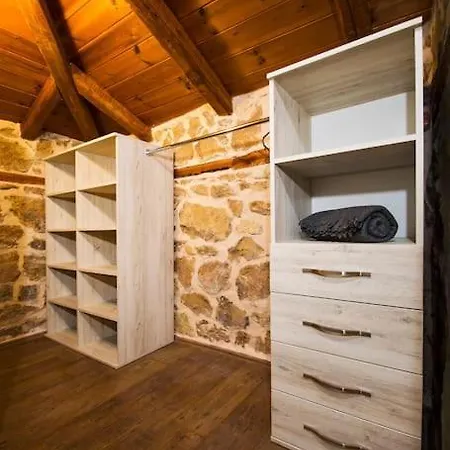 Villa Petrini Spiti *