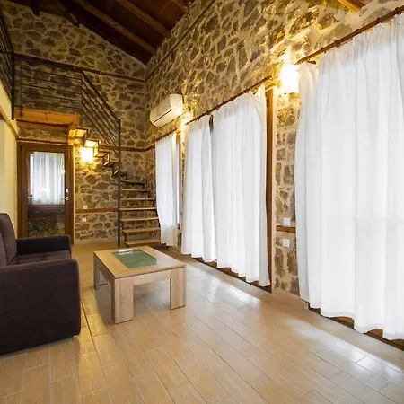 Petrini Spiti Villa