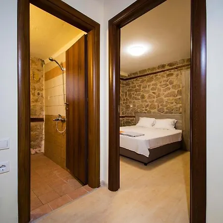 Petrini Spiti Villa Pyrgadikia