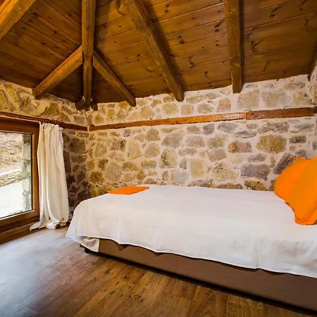 Petrini Spiti Villa Pyrgadikia