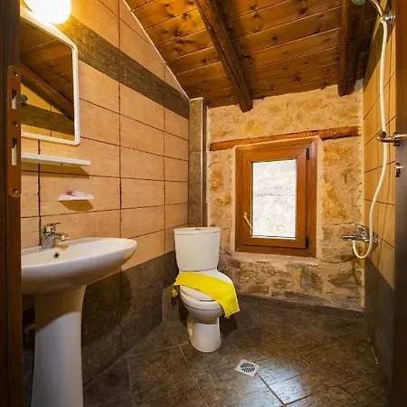 Petrini Spiti Villa Pyrgadikia