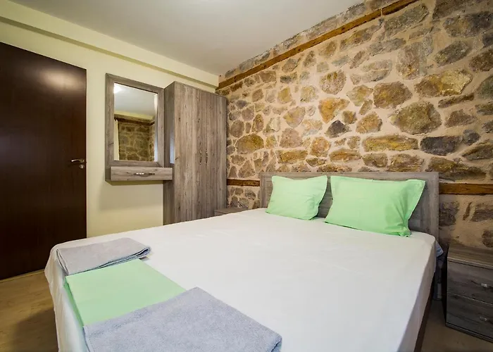 Petrini Spiti Villa *