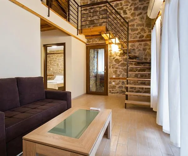 Petrini Spiti Villa Pyrgadikia