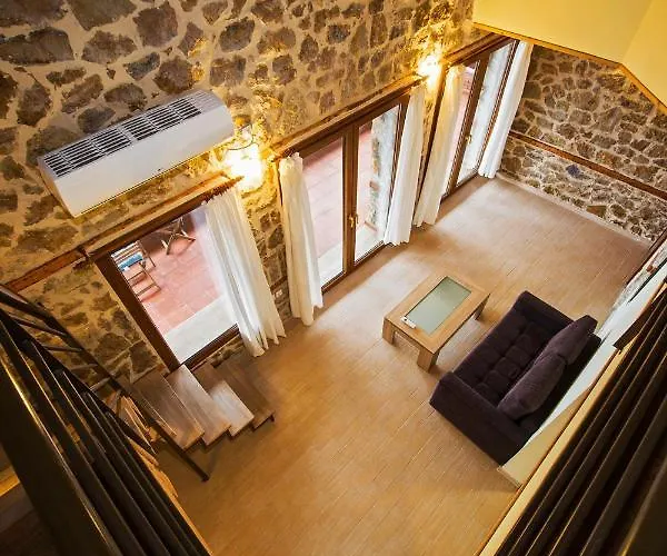 Petrini Spiti Villa Pyrgadikia